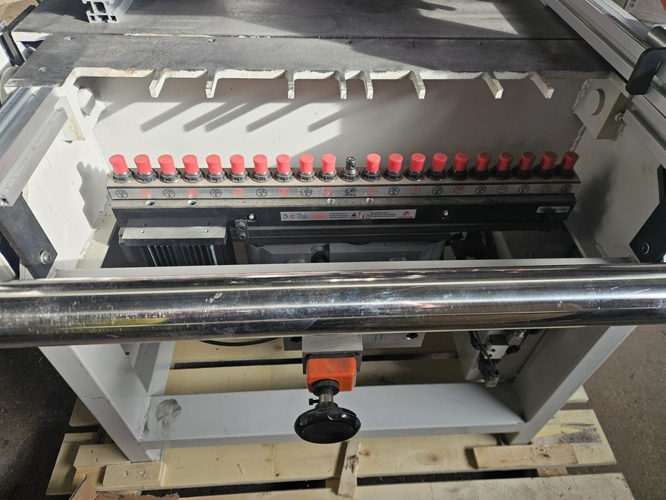 Чисто нова Китайска пробивна машина с две глави по 21 шпиндела