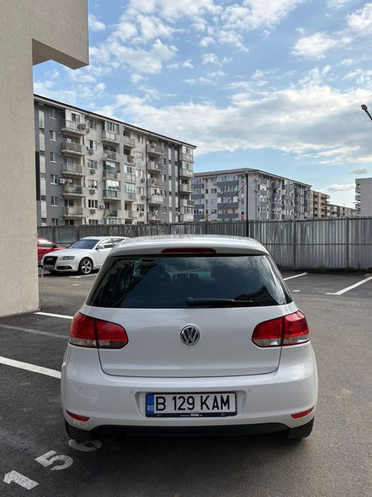 VOLKSWAGEN Golf 2011 — imagine 14