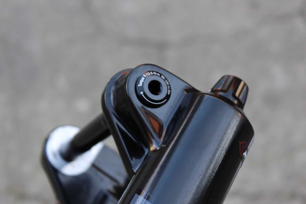 RockShox ZEB Select Charger RC 29" 170mm DebonAir+ Tapered Boost furca