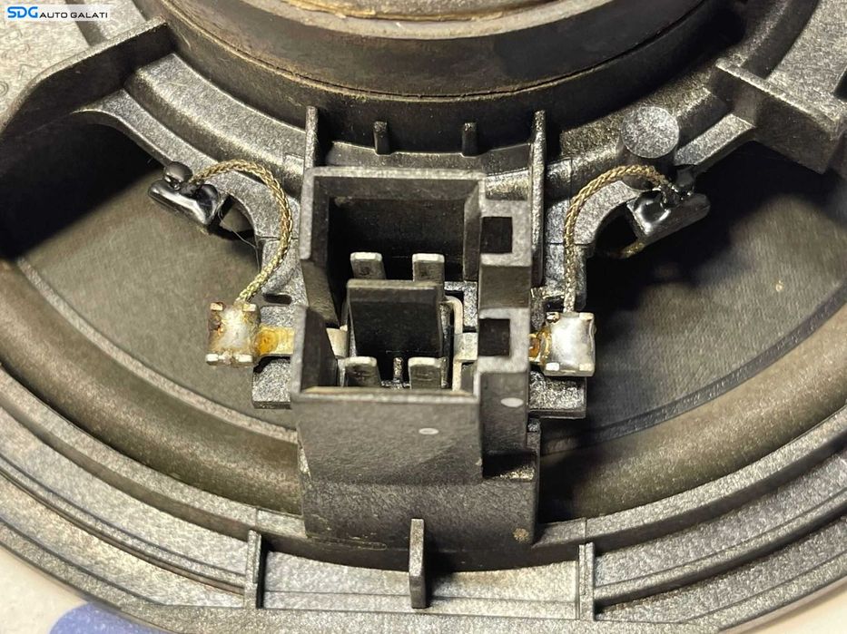 Boxa Difuzor Audio de pe Usa Portiera Fata Spate Stanga Dreapta Volkswagen Sharan 2001 - 2010 Cod 7M3035411F [2176]