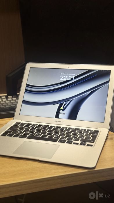 Macbook Air 13,3