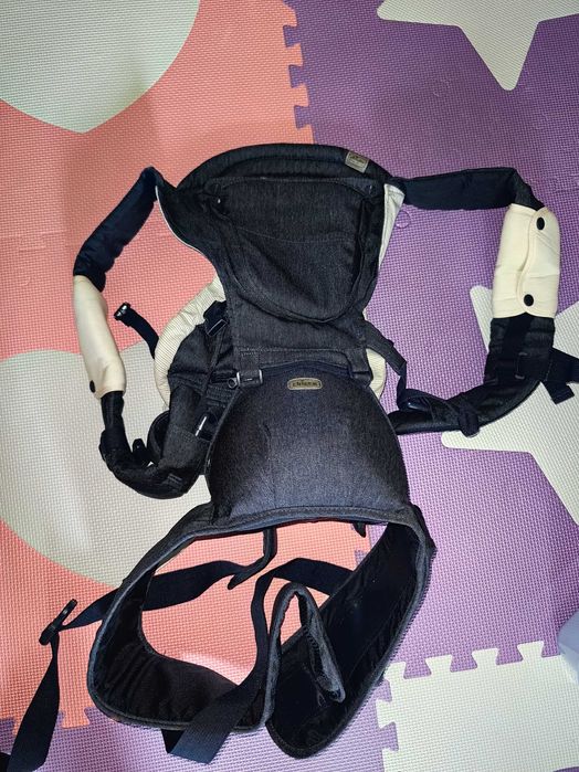 Port-bebe de la Chicco /denim/ergonomic