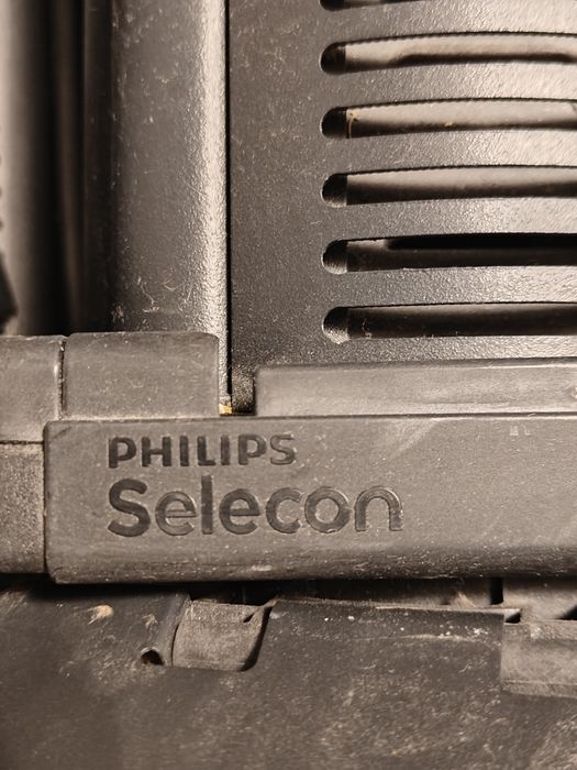 Lampii de scena profesionale Philips selecon