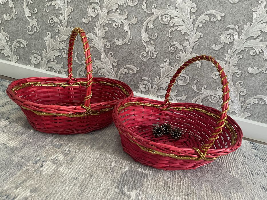 Продам корзину новые