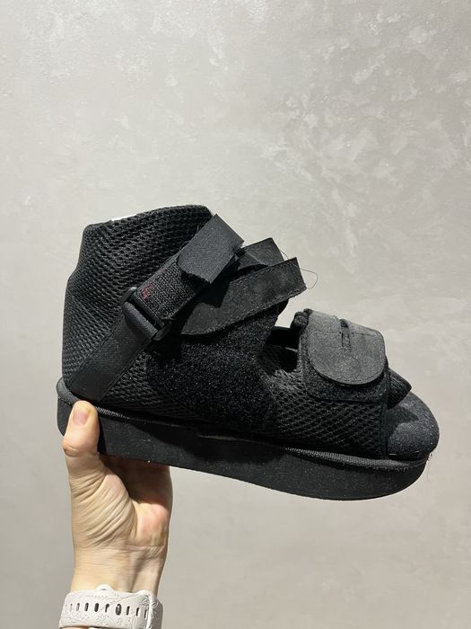 Послеоперационный ботинок (для гипса)