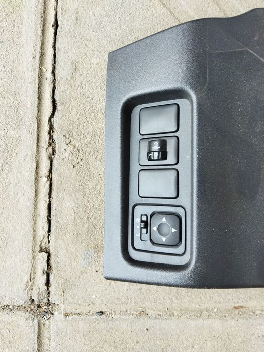 Части за Митсубиши Спейсстар Mitsubishi Spacestar Спасестар подгрев