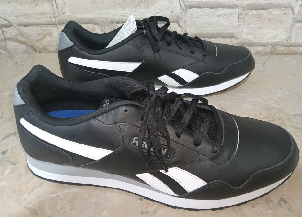 Reebok piele,numărul 48-49