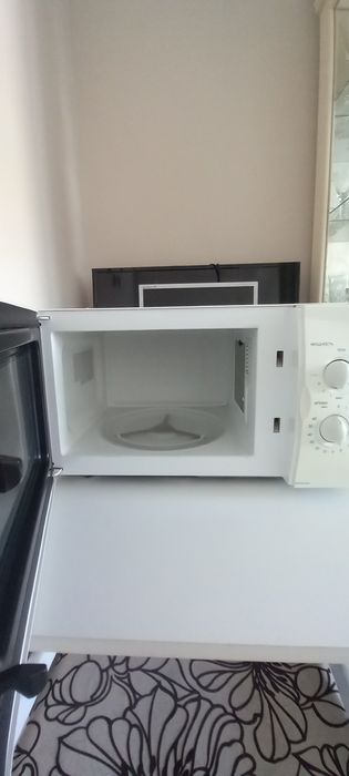 Микроволновка LG