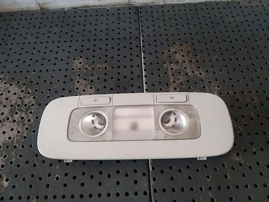 Plafoniera spate vw passat b6 3c 3c0947291c