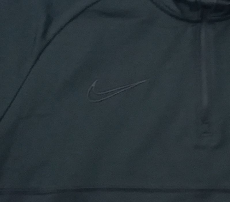 Nike DRI-FIT оригинално горнище L Найк спорт горница горно фитнес