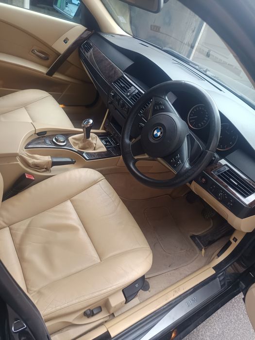 BMW E60 523i Десен волан