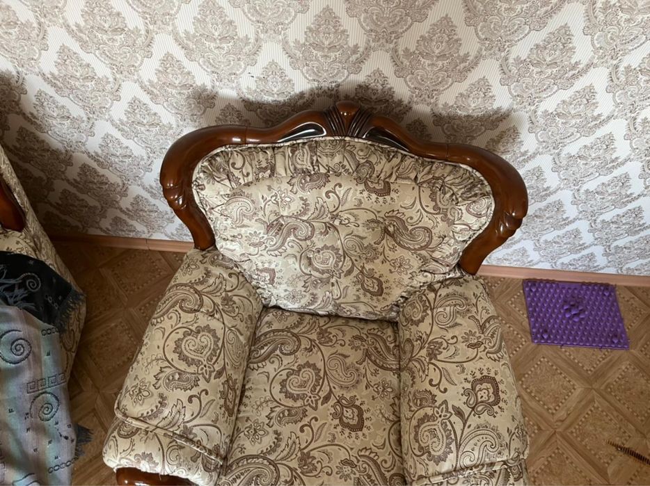 Диван для гостинной