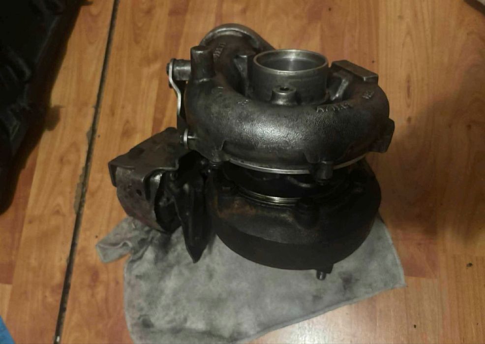 Vand turbina e60 218cp fara joc fara probleme