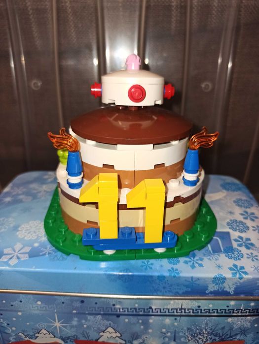Лего (lego 40153) Торт на день рождения