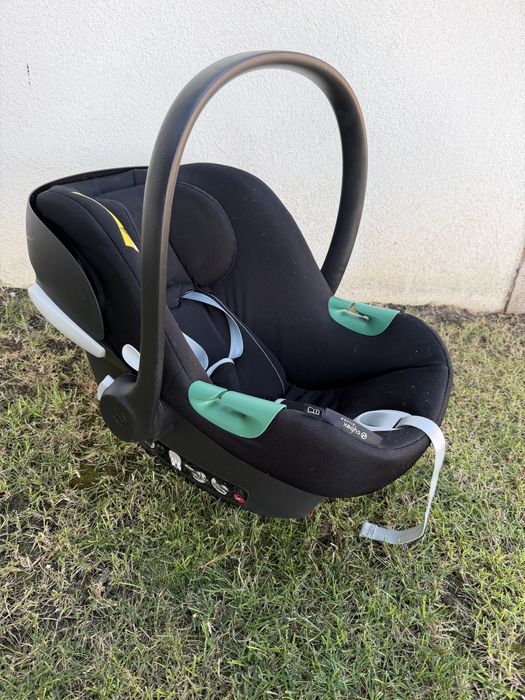 Кошница за кола CYBEX Aton B2 i-Size – използвана, в отлично състояние