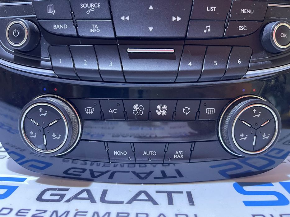 Panou Comanda Consola Buton Butoane Radio CD Player AC Aer Conditionat Clima Climatronic Peugeot 508 2010 - 2018