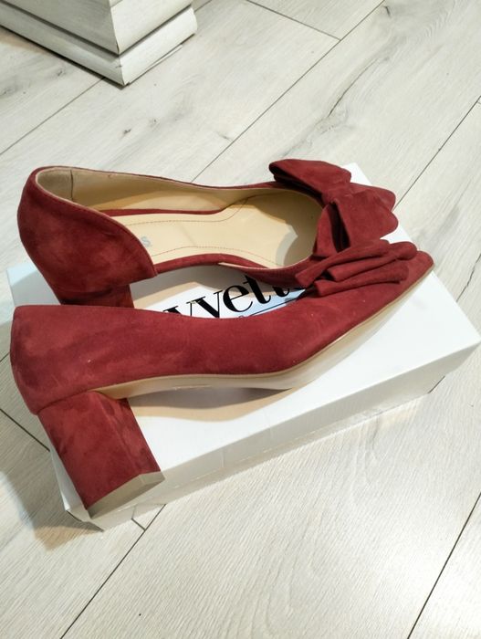 Pantofi Yvette piele naturala întoarsă Nr 38, nepurtati, NOI!