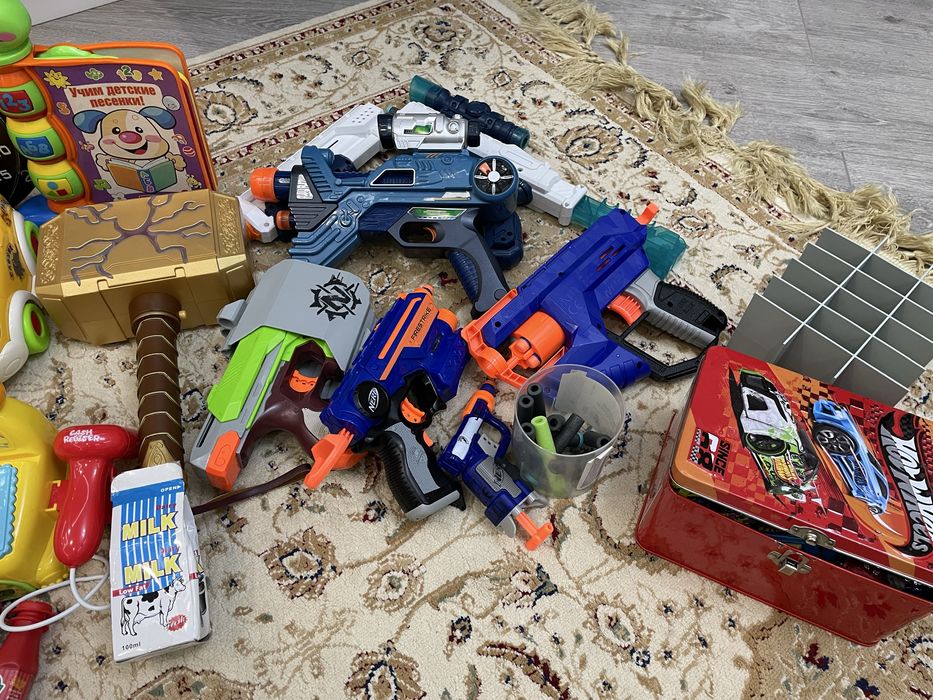 Детские игрушки разные