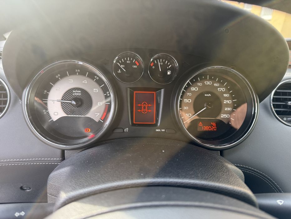 Se vinde Peugeot RCZ