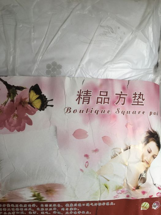 Срочно продам красивые подушка