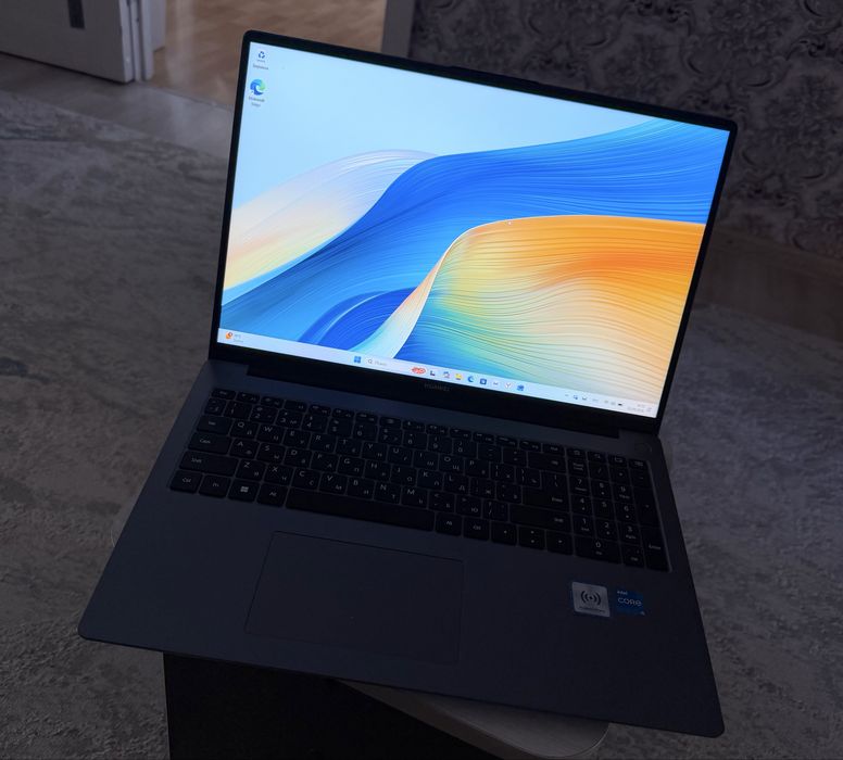 Huawei MateBook D 16 / Core i5