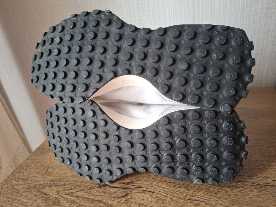 New Balance 327 маратонки 46 номер.