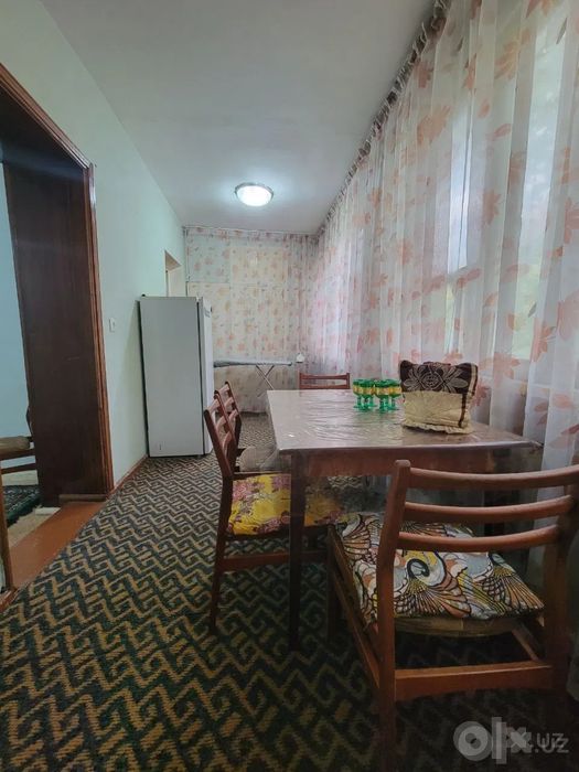 Сдаётся 2-комн метро Максима Горького, 55 м²