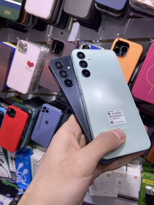 Samsung A16 6/128 ideal