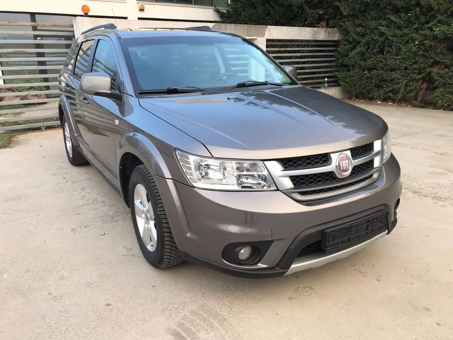 Fiat Freemont 7 Locuri , 2.0 diesel, euro5, clima 3 zone ,km reali!