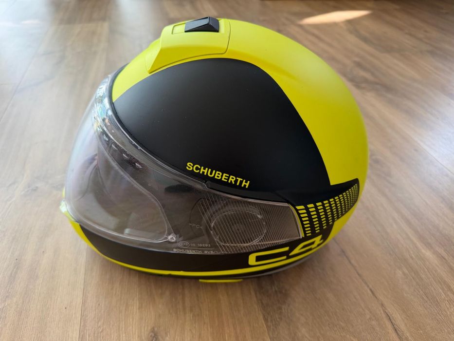 Casca moto fete femei Schuberth C4 cu intercom Sena SC1