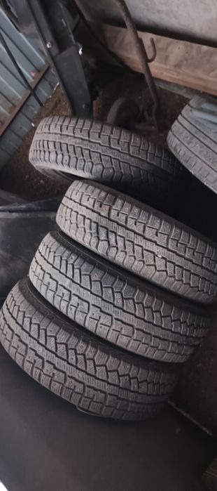 Продам зимние шины