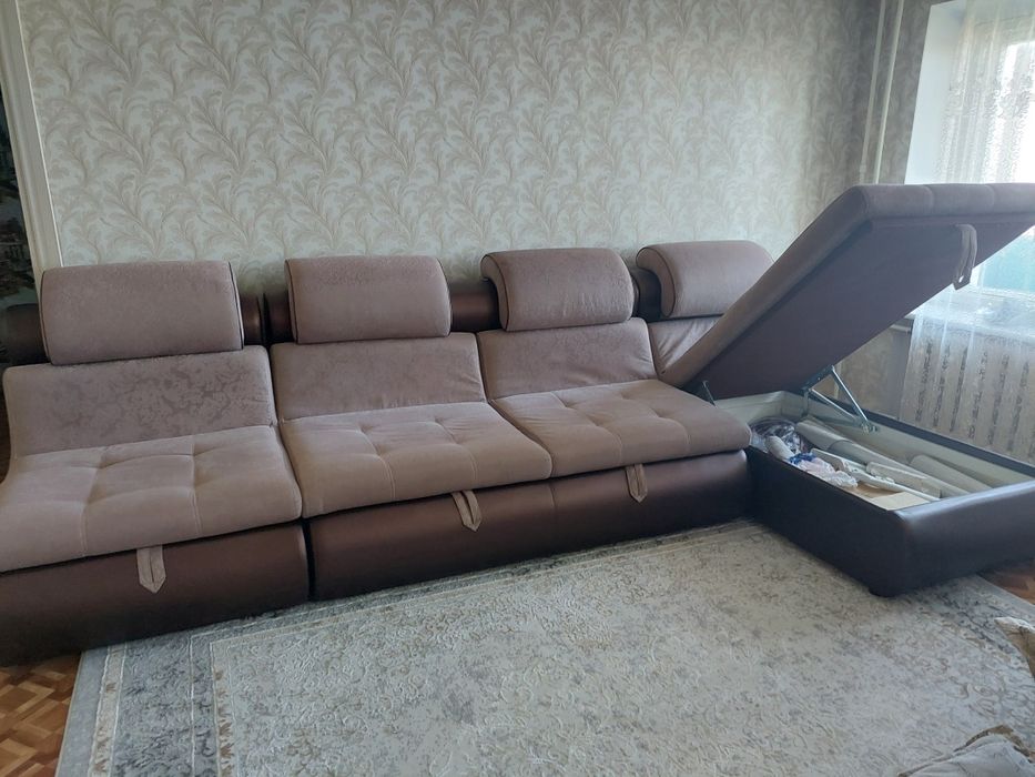 Диван в отличном состоянии