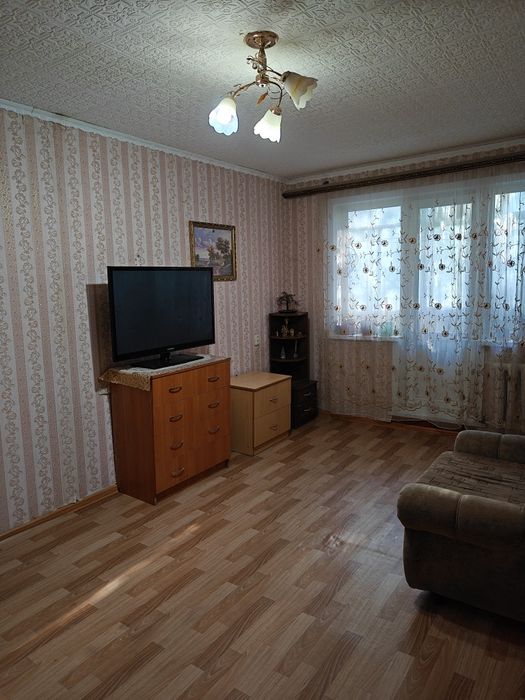 Продам квартиру на 6 мкр