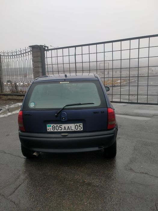 Опель вита. 1996г