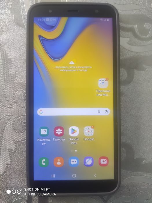 Самсунг А 40,Самсунг J6+