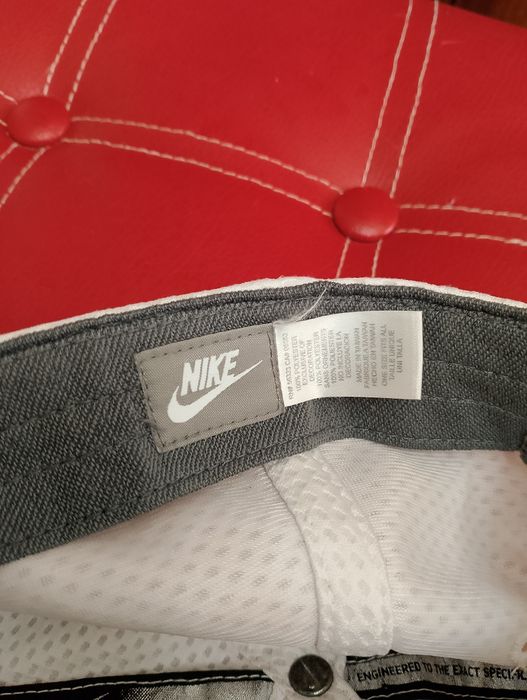 Nike -2 бр.  Мъжки  летни шапки