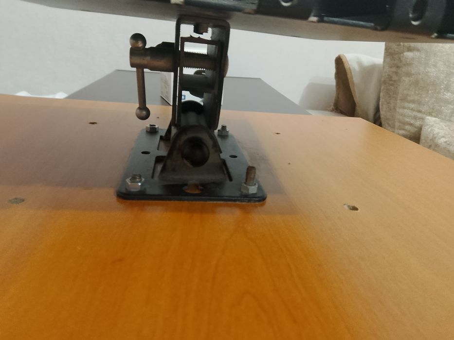 Кронштейн для тв