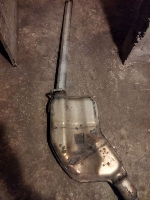 Ауспух за пасат б6