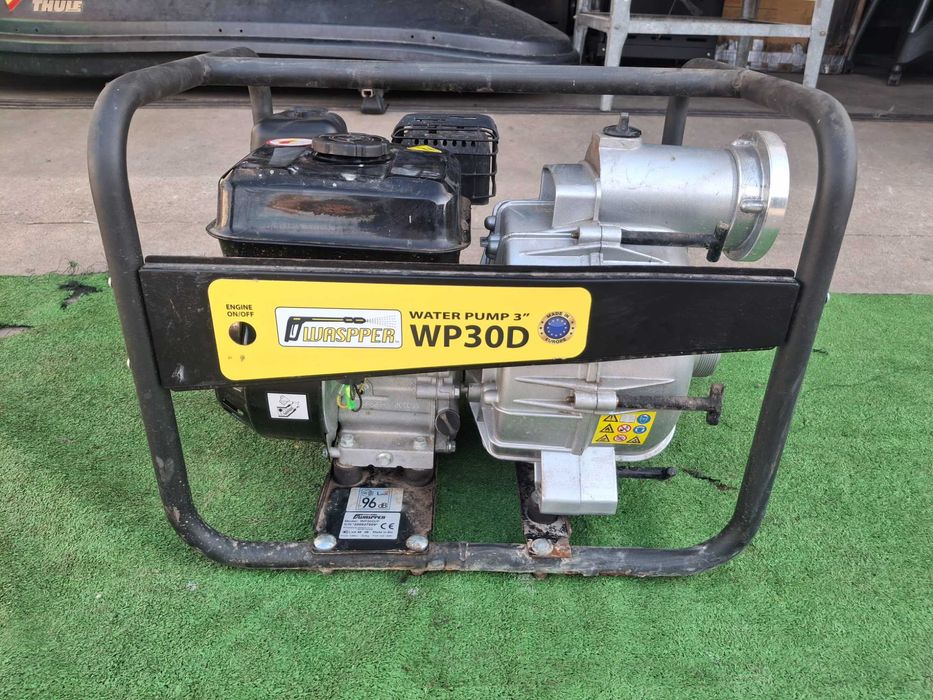 Бензинова водна помпа