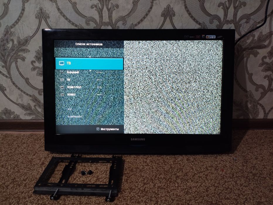 Срочно продам телевизор Самсунг