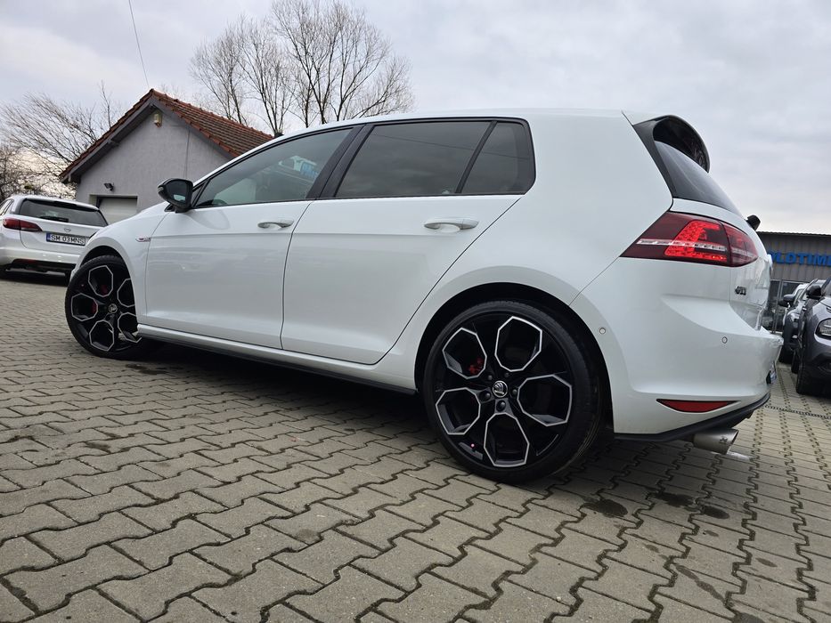 VW Golf 7 2.0 GTI