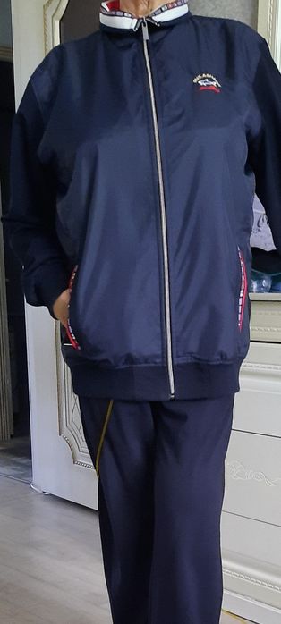 Спортивный костюм