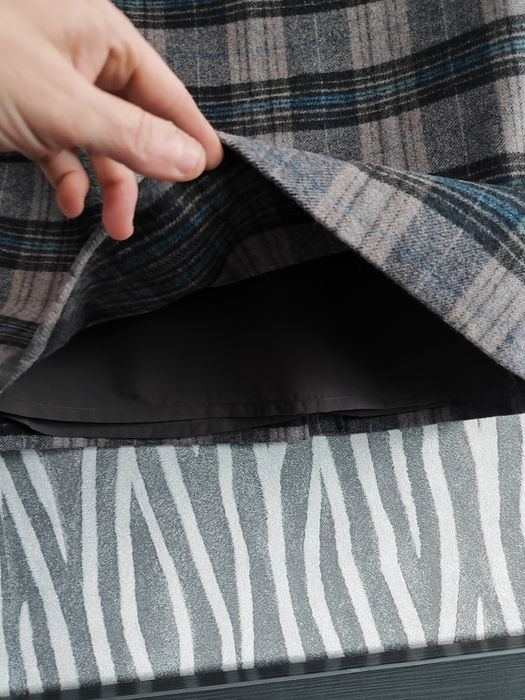 Вълнена пола VA VITE