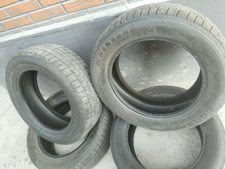 Срочно Продам  ЗИМНИЕ ШИНЫ