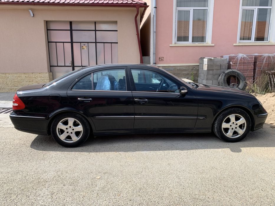 MERCEDES-BENZ E-Class 2003 — imagine 3