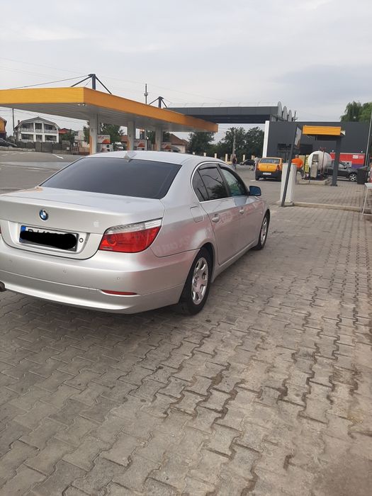 Vând bmw e60 LCI,an 2007 facelift.