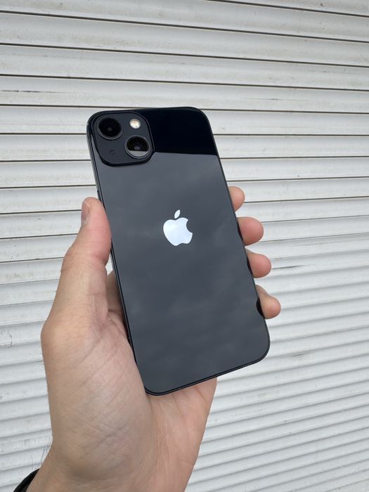 Продам айфон 13 в хорошем состоянии