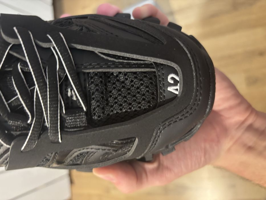 Balenciaga track  black 42
