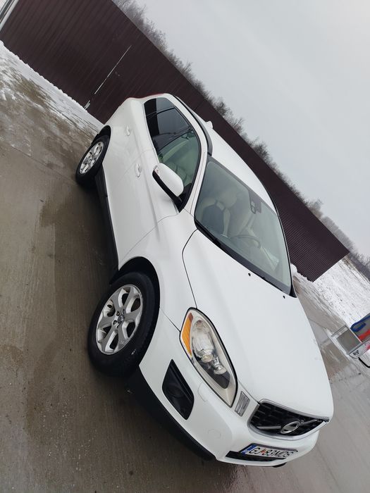 Vând volvo automata