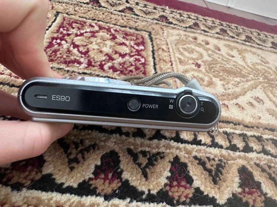 Продам мыльницу samsung ES90